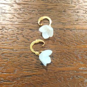 Alpaca-to-Hana Gold Plated Brass Clip-on earrings
